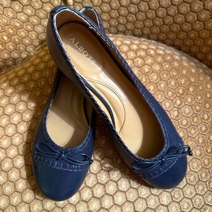 TALBOTS WOMEN’S BLAIR STITCH NAPPA LEATHER BALLET FLATS in INDIGO BLUE Sz 7.5